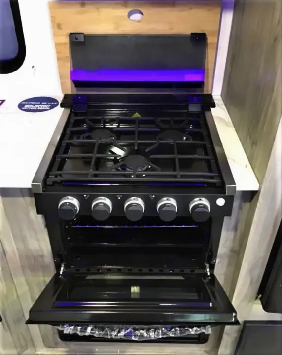 Easy to use range/stove. Forest River Cherokee Alpha Wolf 2022