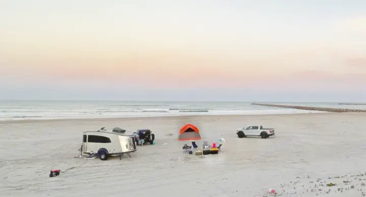 Airstream Basecamp 2022