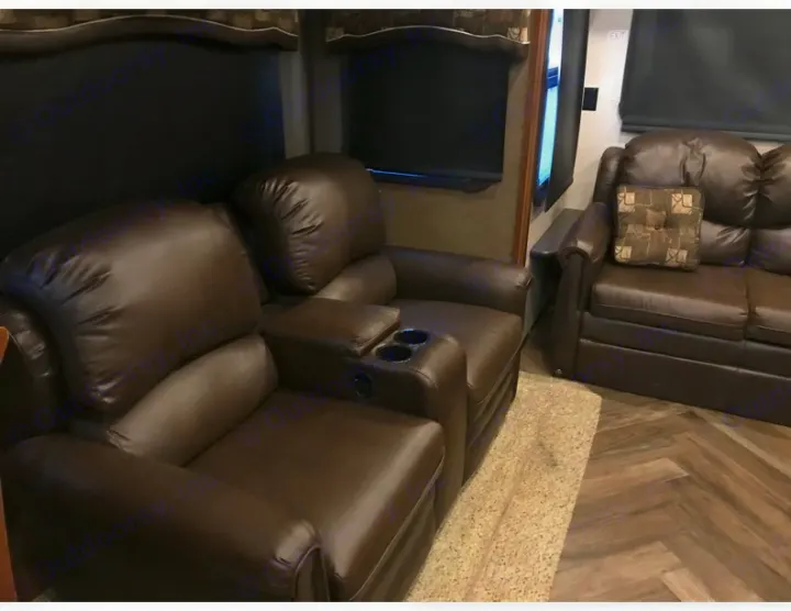 Jayco North Point 2016