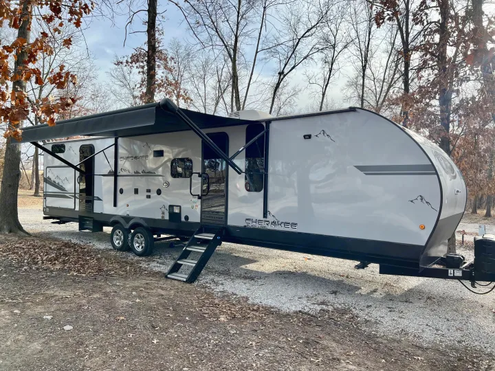 Forest River Cherokee Cherokee Black Label 2022