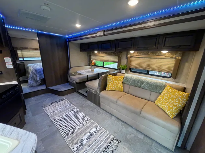 Very open and spacious plan! Couch has 3 seat belts for safety while getting to your destination. Forest River Coachmen Freelander 2018