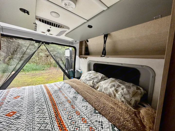 Winnebago Solis 2023