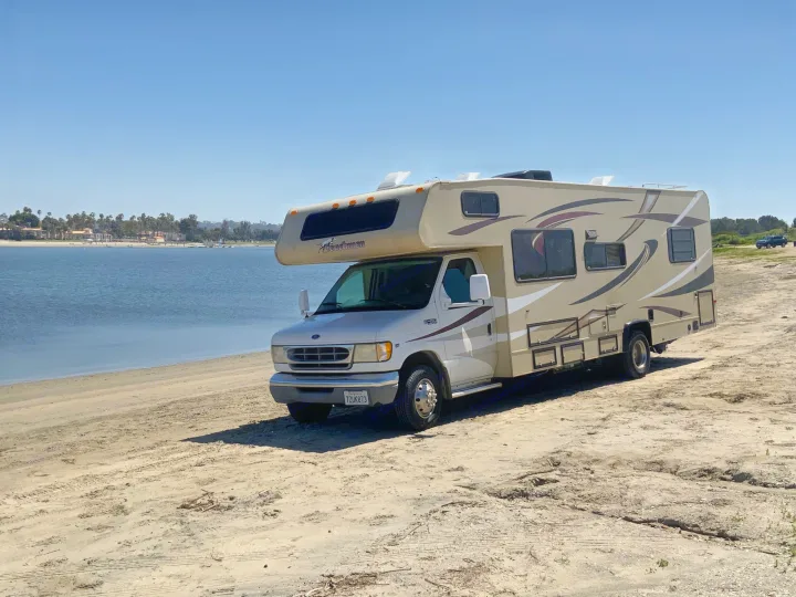 Coachmen Catalina 2000