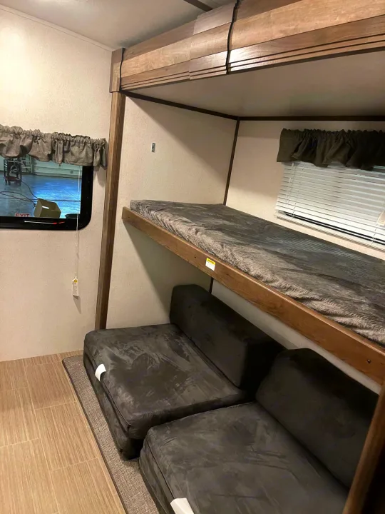 Bunk room . Keystone Passport 2021