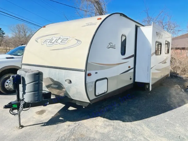 Shasta Flyte 2014