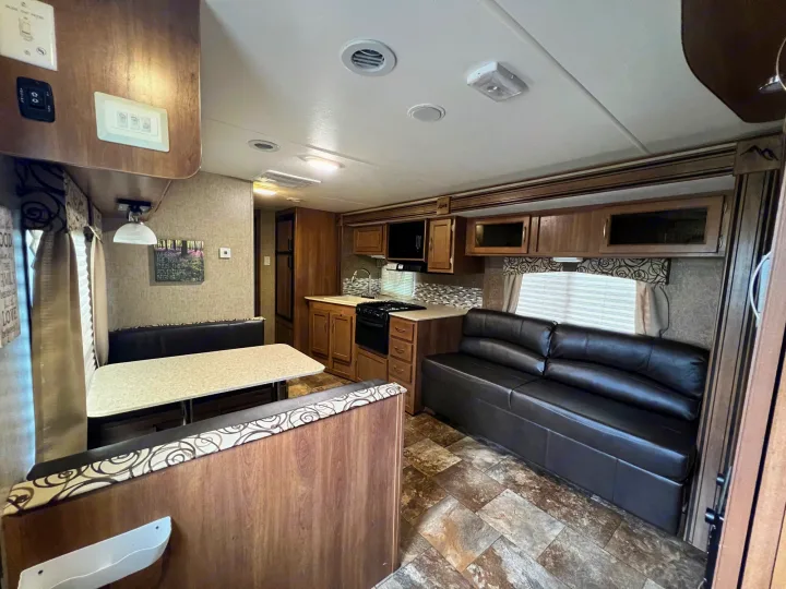 Coachmen Apex 2016