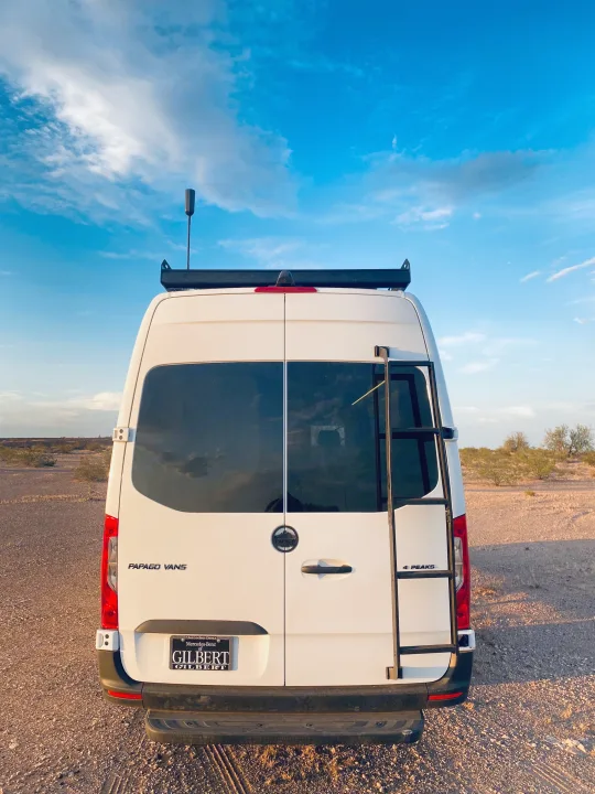White Mercedes-Benz Papago Vans RV. Mercedes-Benz Sprinter 2022