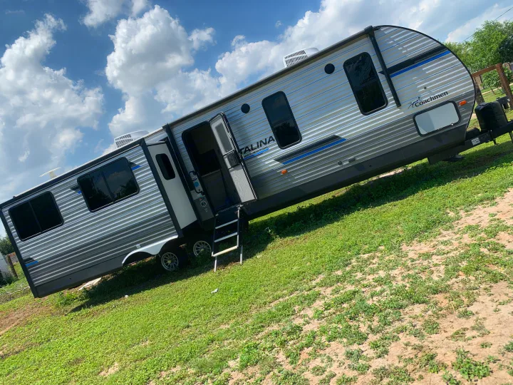 Forest River Coachmen Catalina Legacy 2023
