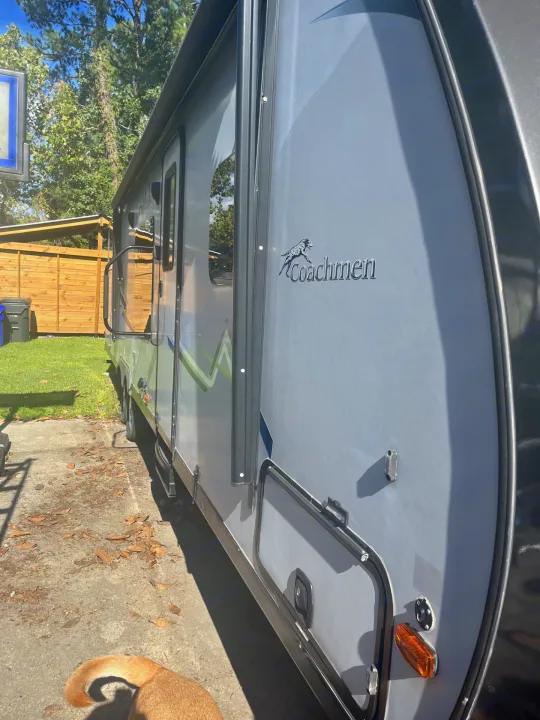 Coachmen Apex 2017