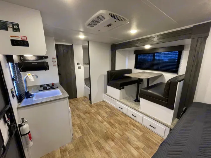 Keystone RV Hideout 2022