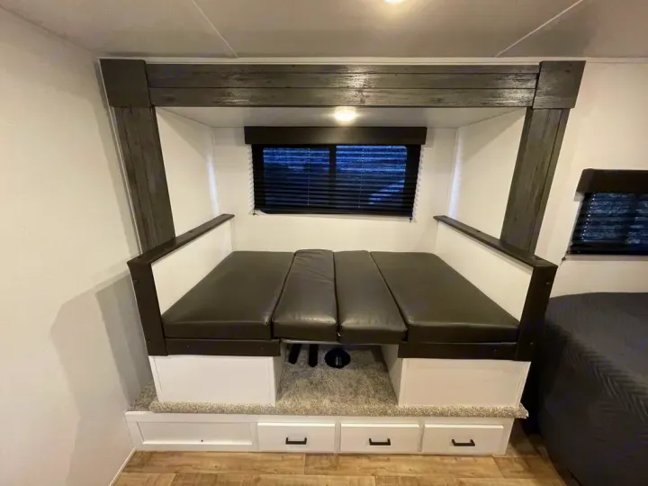 Keystone RV Hideout 2022
