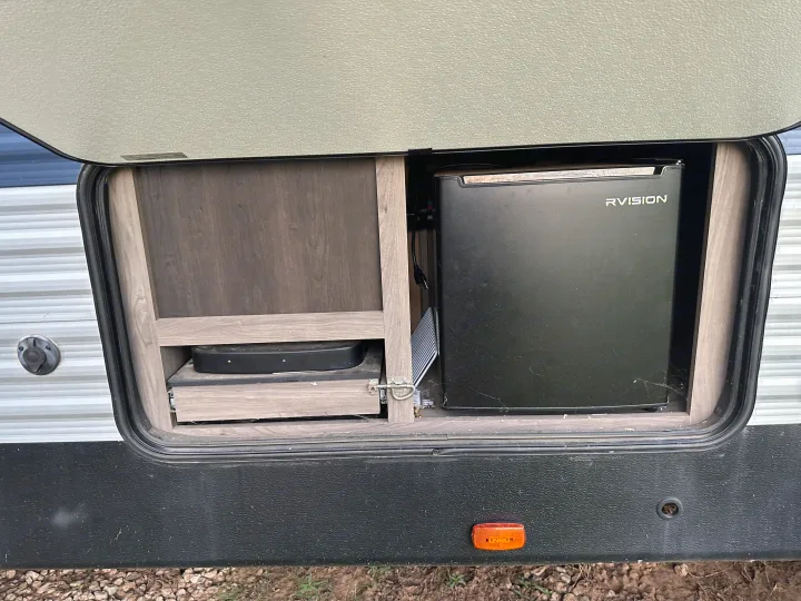 Crossroads RV Zinger 2020