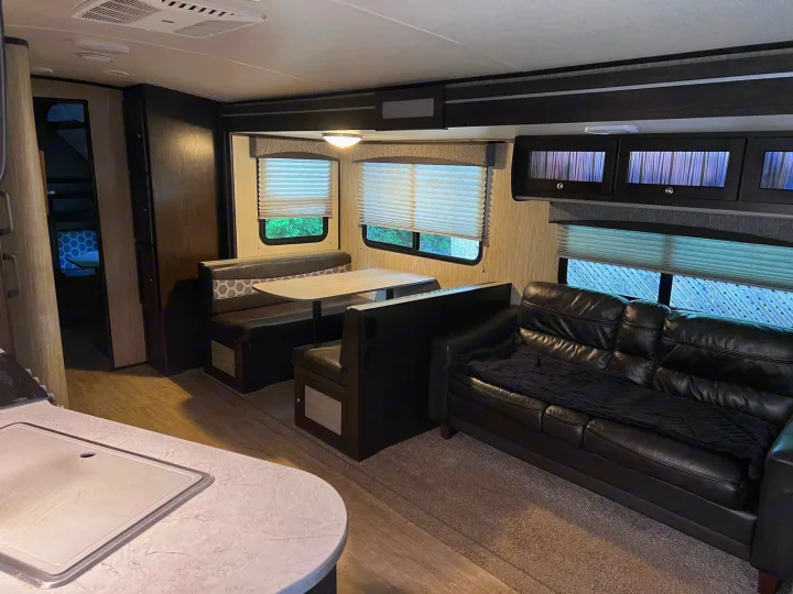 Cruiser Rv Corp Shadow Cruiser 2020