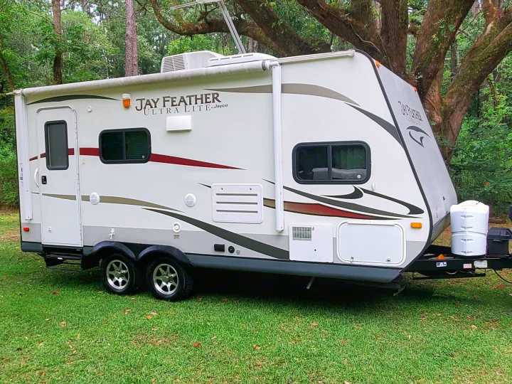 Jayco Jay Feather Ultra Lite 2013