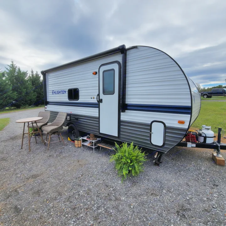 Camper exterior setup in Virginia. . Gulf Stream Enlighten 2021