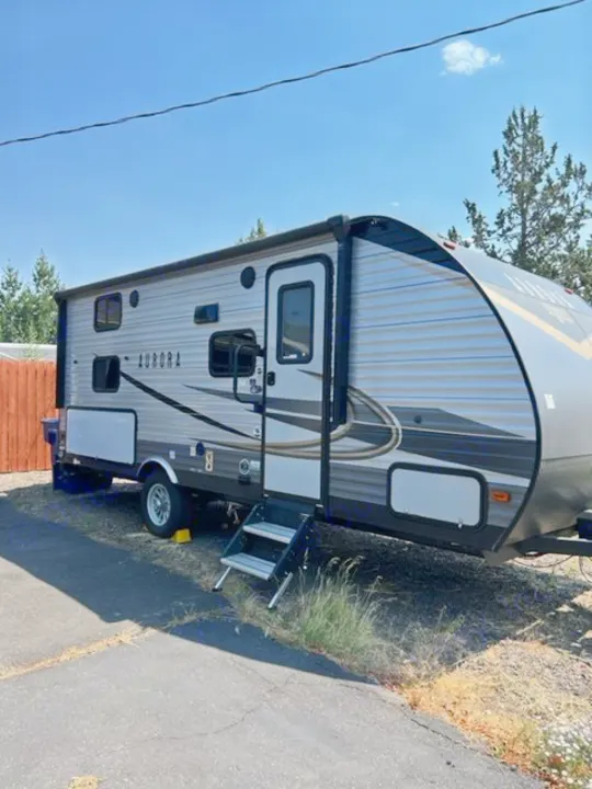 Forest River Coachmen Aurora 2022