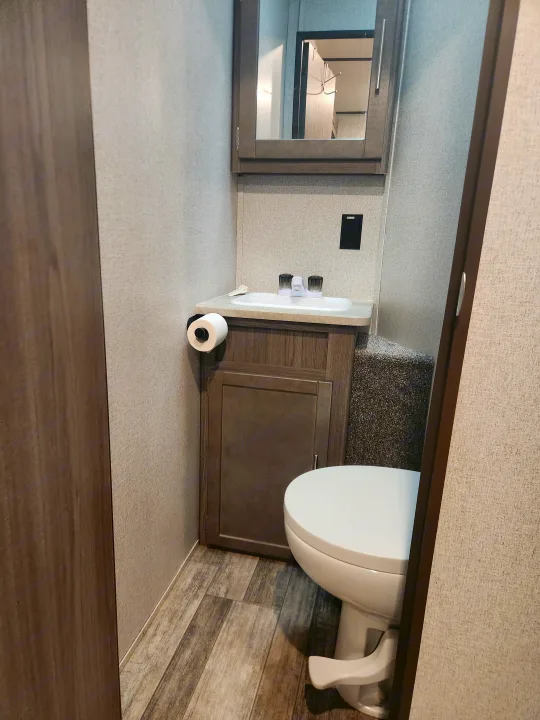 Crossroads RV Volante 2022