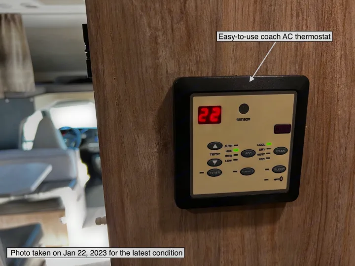 This RV rental features an easy-to-use AC thermostat (showing 22°) with full climate controls for your comfort.. Forest River Sunseeker LE 2020