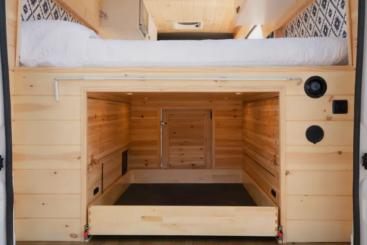 Sequoia + Salt Campervans Highpoint 2023
