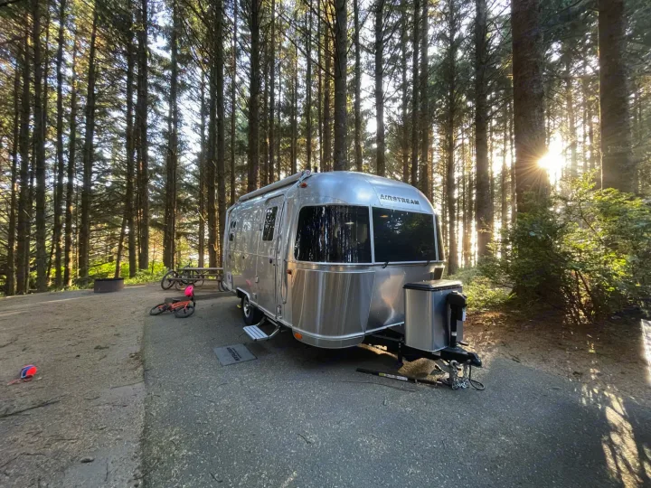 Airstream Caraval 2021