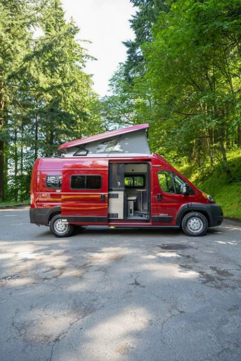 Winnebago Solis 2022