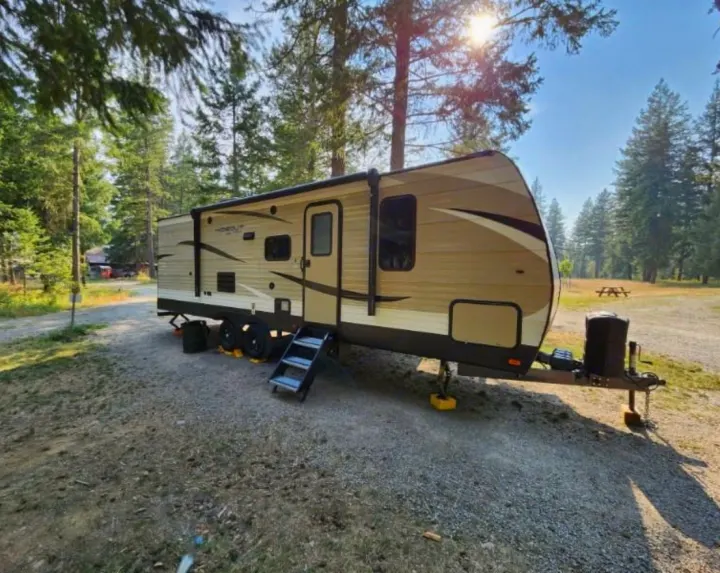 Keystone RV Hideout LHS 2019