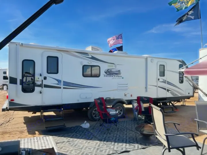 Coachmen Freedom Express Liberty Edition 2013