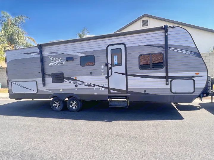 Jayco Jay Flight SLX Rocky Mountain Edition 2020