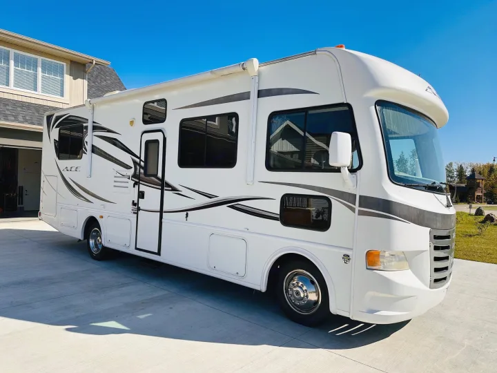 A.C.E. A.C.E. Motorhome 2012
