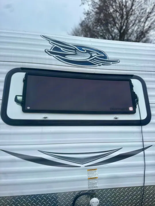 RV rental: White trailer side with dark 'element' panel on window & prominent Jayco logo.. Jayco Jay Flight SLX 2015