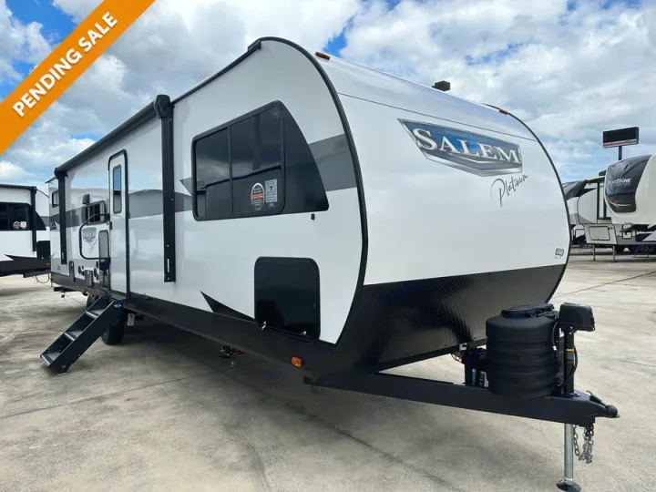 White Salem Platinum travel trailer, currently pending sale, perfect for your next rv rental trip.. Forest River Salem Platinum 2024