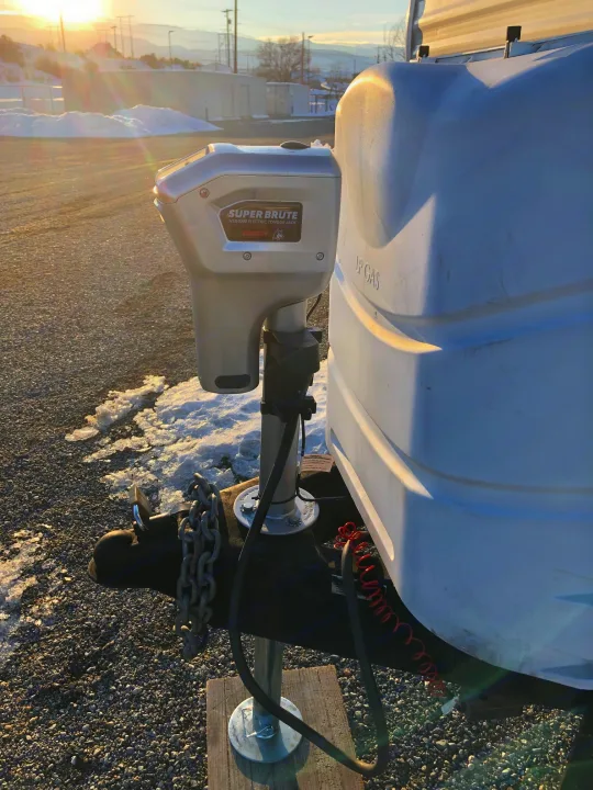 Power winch . Aspen Trail Aspen Trail Trailer 2014
