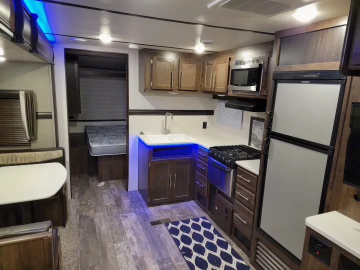 Crossroads RV Volante 2019