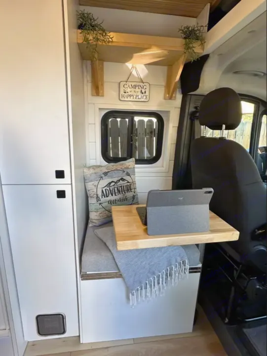Dodge 2500 Sprinter 2023