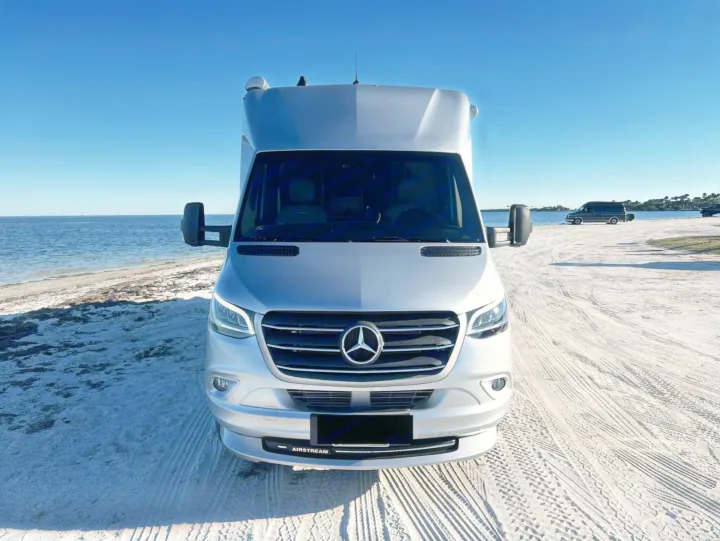 Airstream Atlas 2022