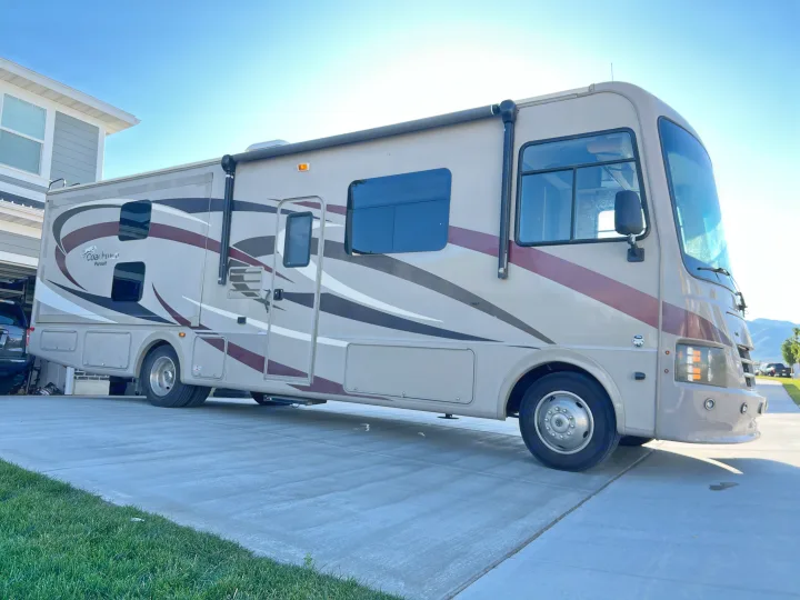 Coachmen Pursuit 33BHP 2014