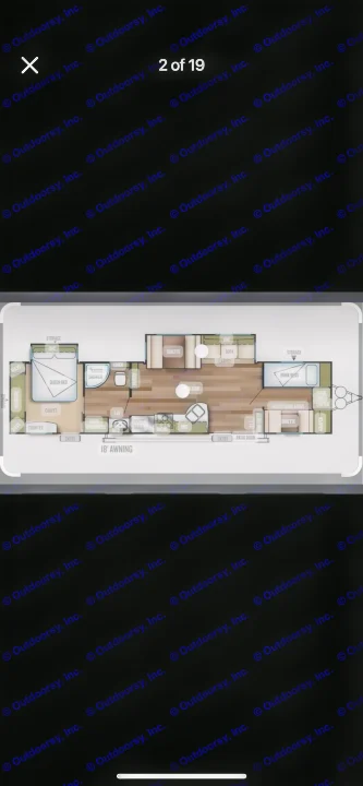 This RV rental floor plan shows a spacious layout with a queen bed, bunk beds, kitchen, and living areas.. Forest River Salem 2018