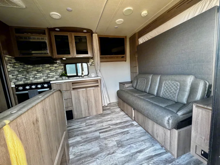 Grand Design Other 2021