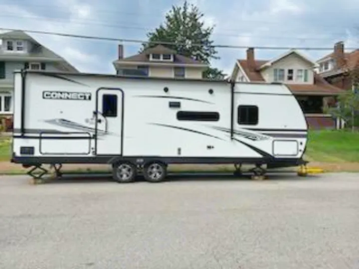 Connect Connect Trailer 2021