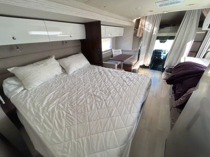 Murphy Bed with Queen size Mattress.. Winnebago Navion 2022