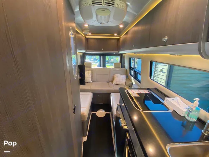 Airstream Interstate 2017
