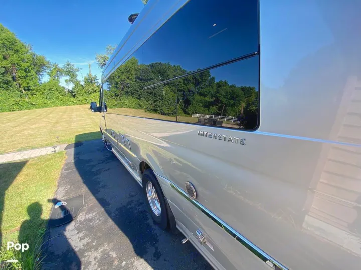 Airstream Interstate 2017