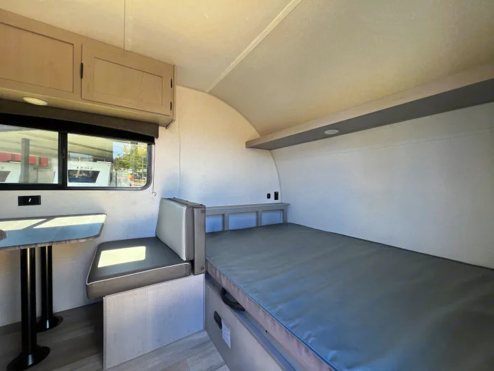 Coachmen Clipper 2024
