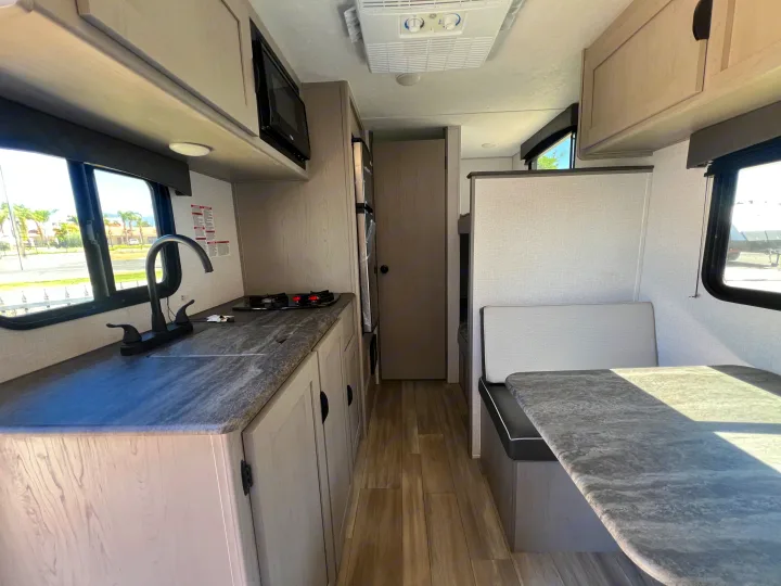 Coachmen Clipper 2024