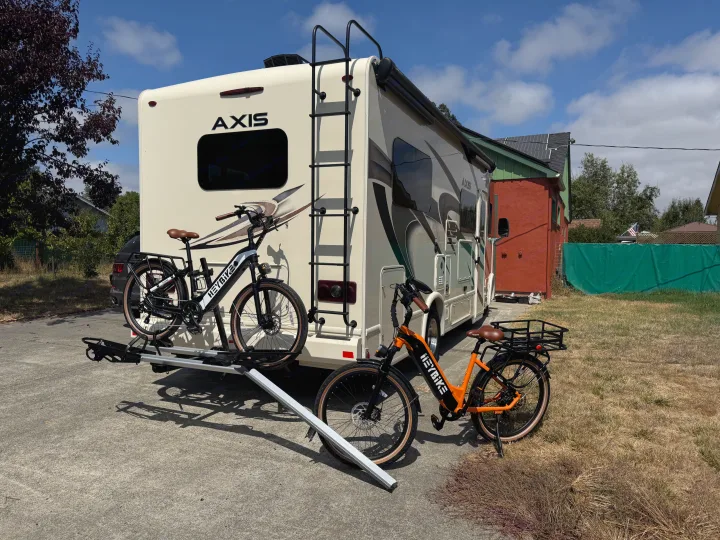 This RV rental is equipped with a bike rack for two HEYBIKE electric bikes, one loading via ramp. Perfect for adventure!. Thor Axis 2020