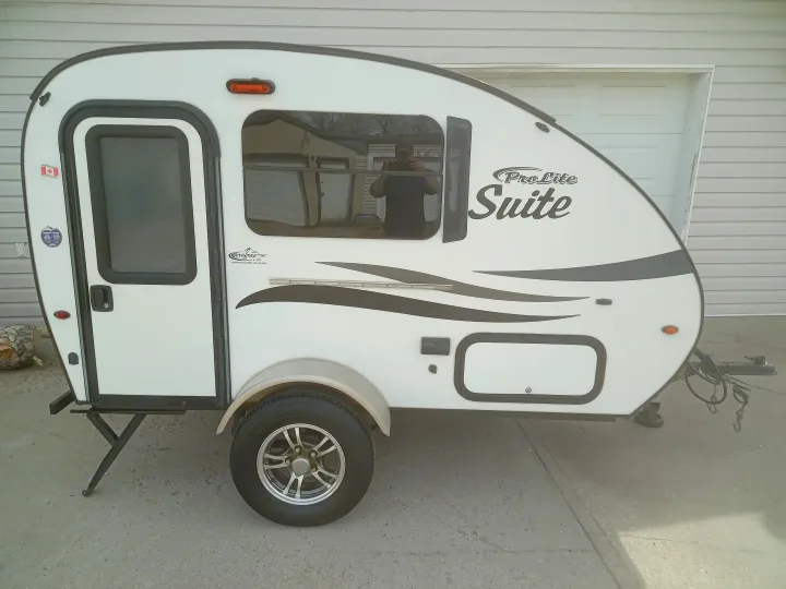 White ProLite Suite teardrop camper, a compact rv rental for travel and adventure.. Prolite Prolite Trailer 2018