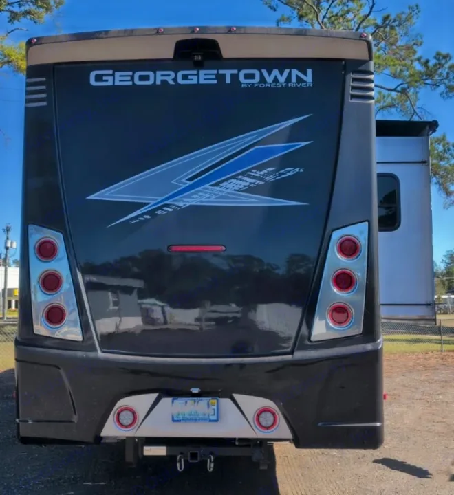 Explore this black Georgetown Forest River motorhome, an ideal rv rental with stylish decals and chrome trim.. Forest River GEORGETOWN 36D7 2024