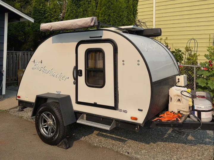 Explore with this Bushwhacker 10 HD teardrop travel trailer, an ideal RV rental with an awning, solar, and propane.. Braxton Creek Bushwhacker 2022