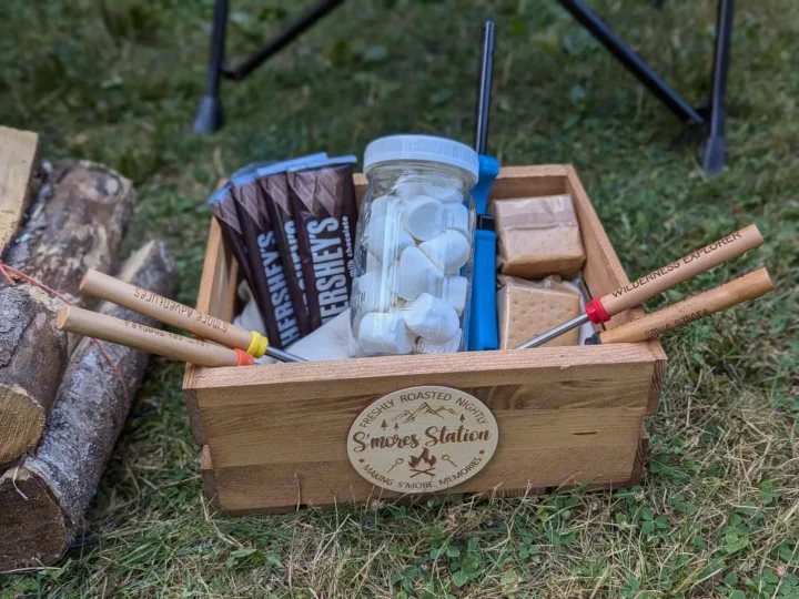 An RV rental trip means s'mores! This kit with marshmallows, chocolate & crackers is perfect for campfire memories.. MiniTrail Custom 2018