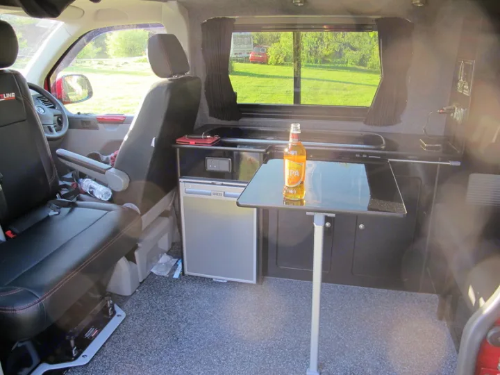 Volkswagen T5 premium camper 2011